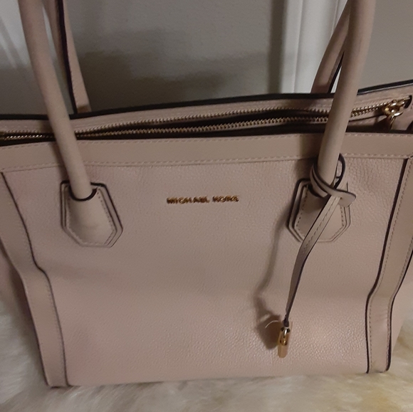 Michael Kors Handbags - Handbag